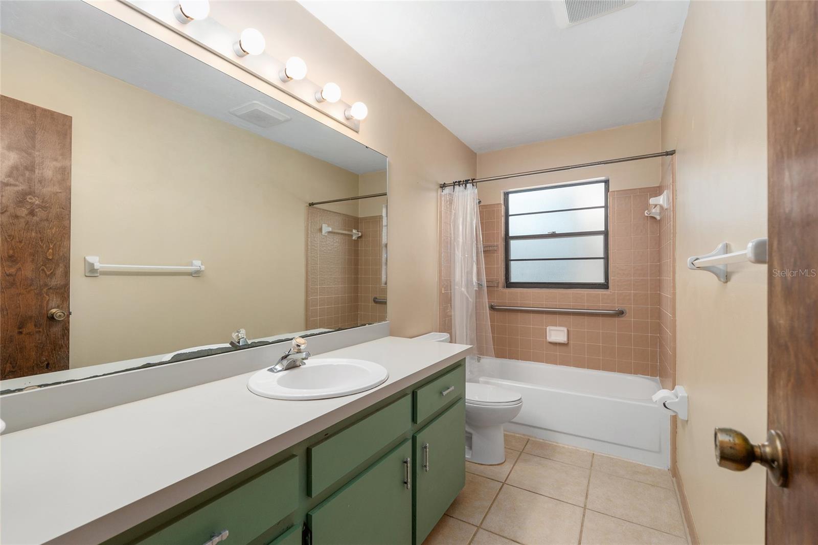 VALWOOD UNIT 2 - Residential