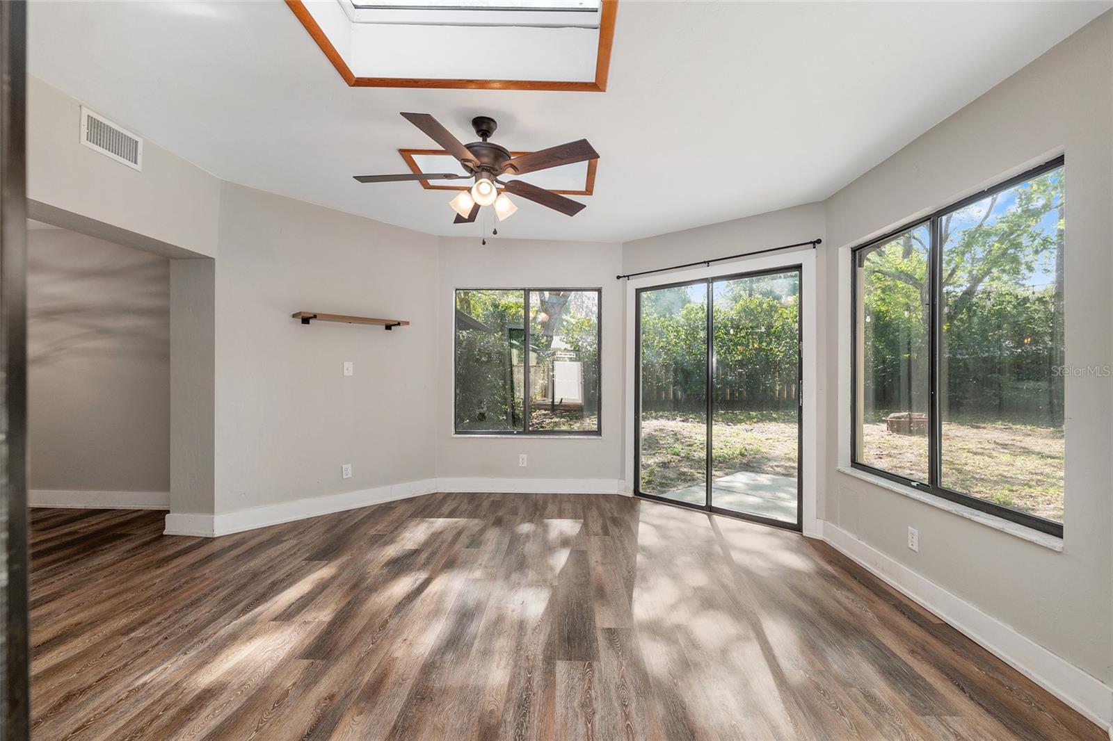 VALWOOD UNIT 2 - Residential