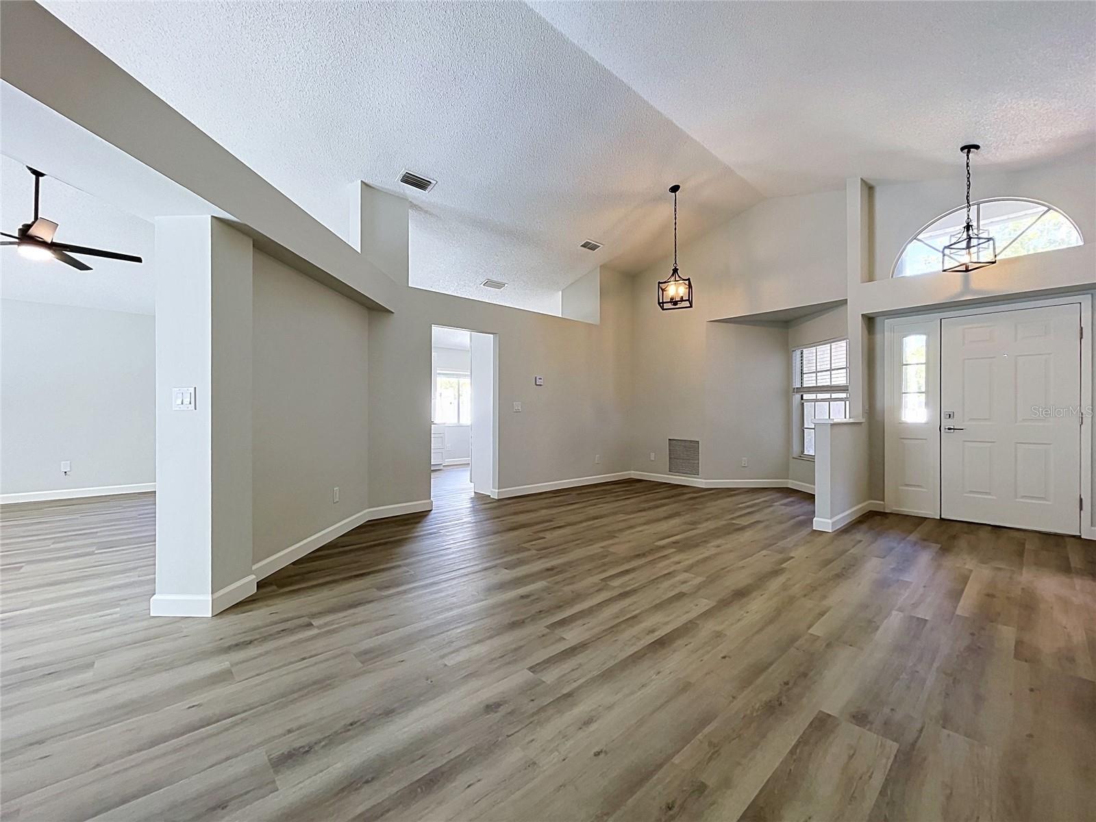 MEADOWGLEN - Residential