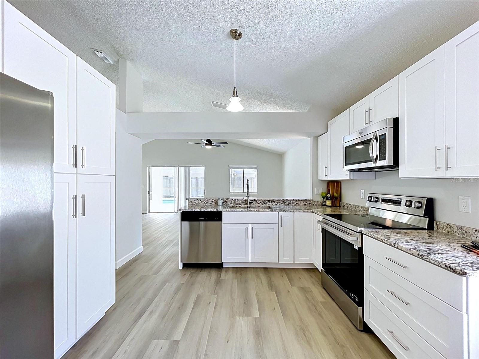 MEADOWGLEN - Residential