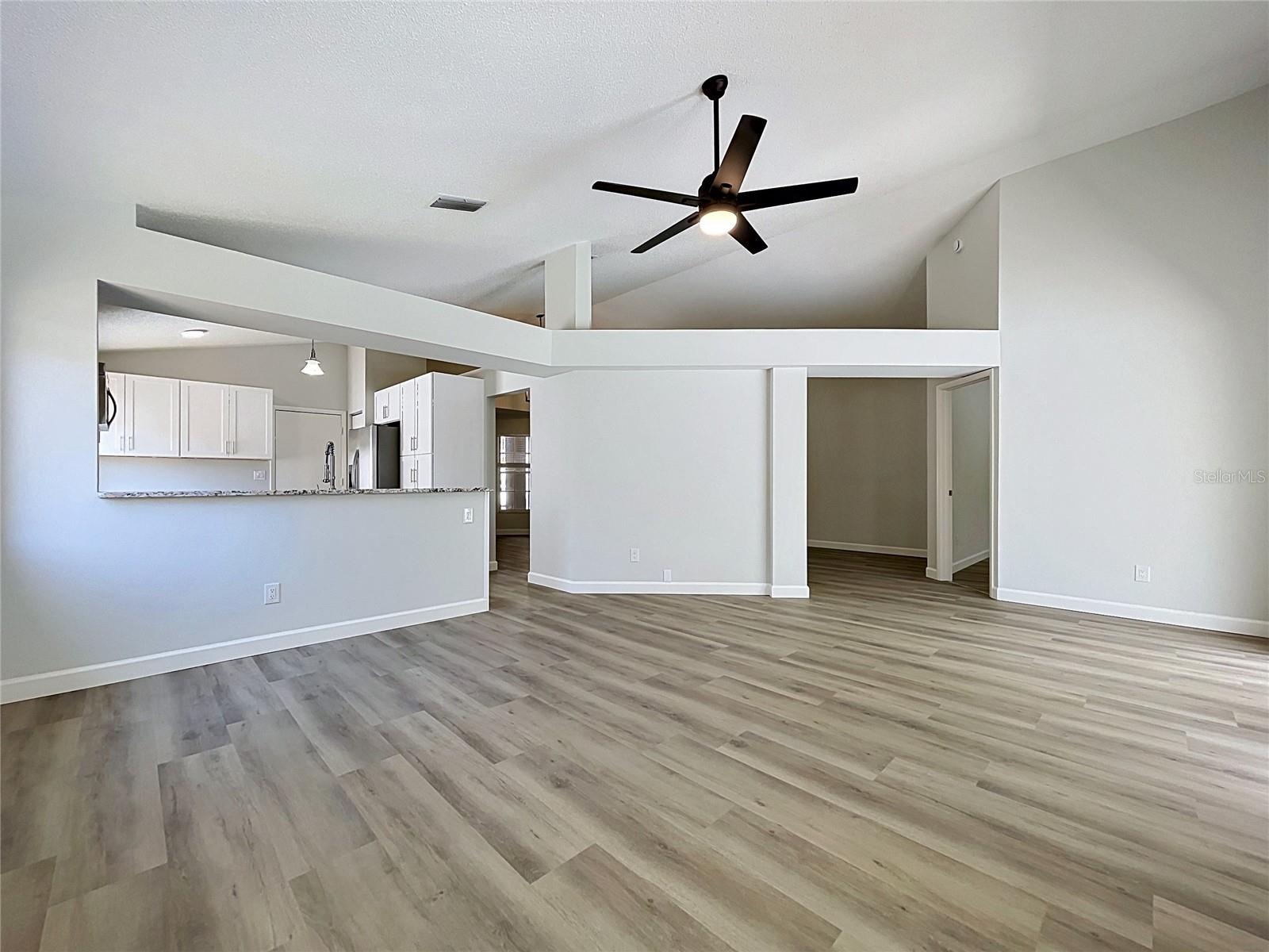 MEADOWGLEN - Residential