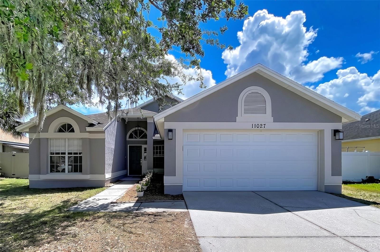 MEADOWGLEN - Residential