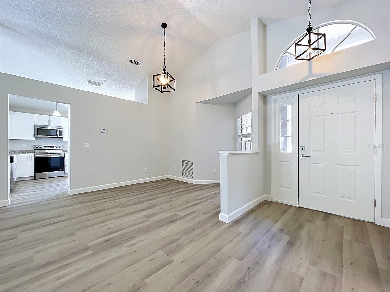 MEADOWGLEN - Residential