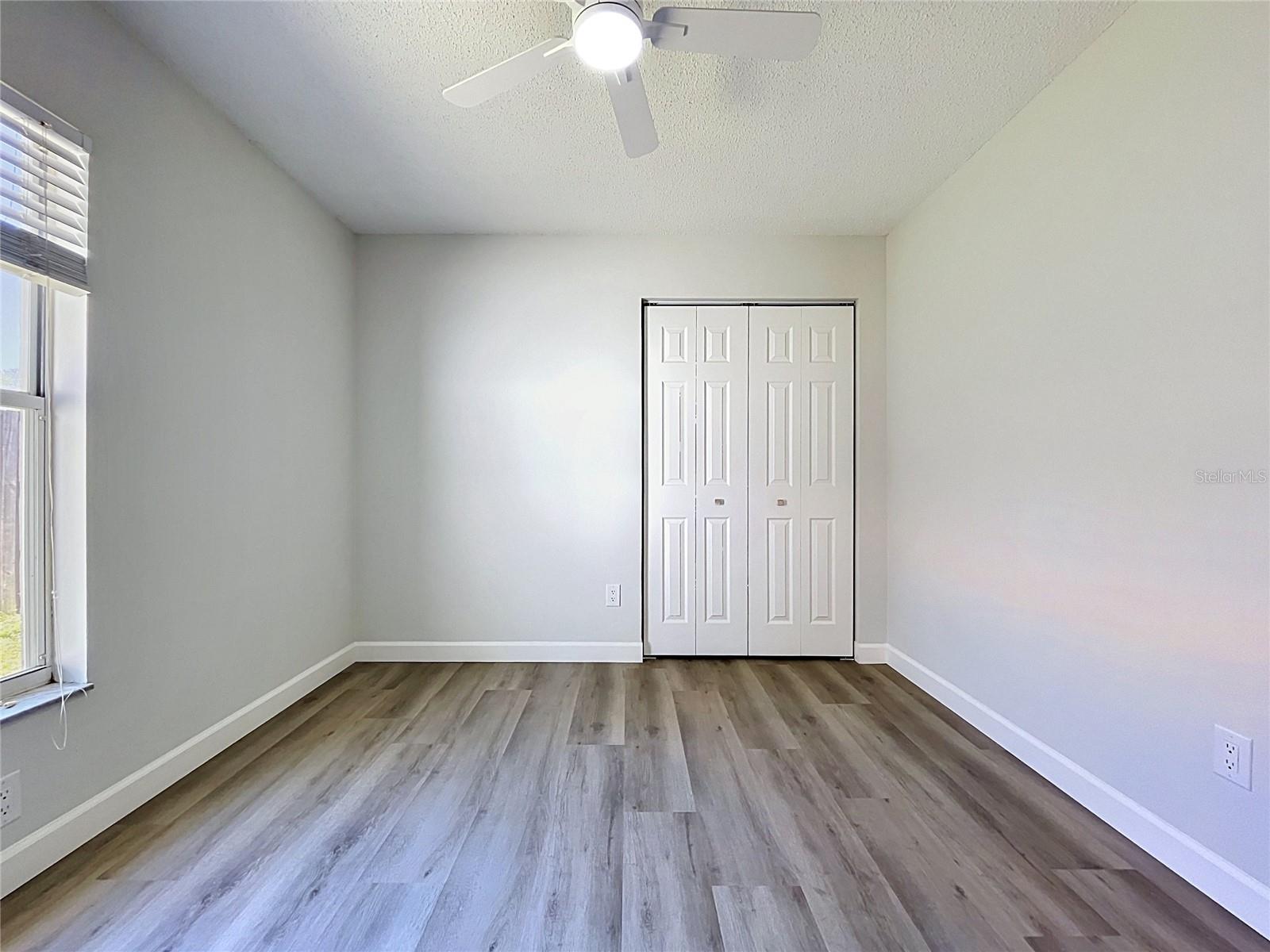 MEADOWGLEN - Residential