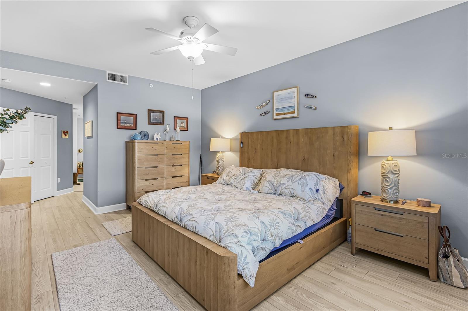 TOPAZ COVE CONDO - Residential