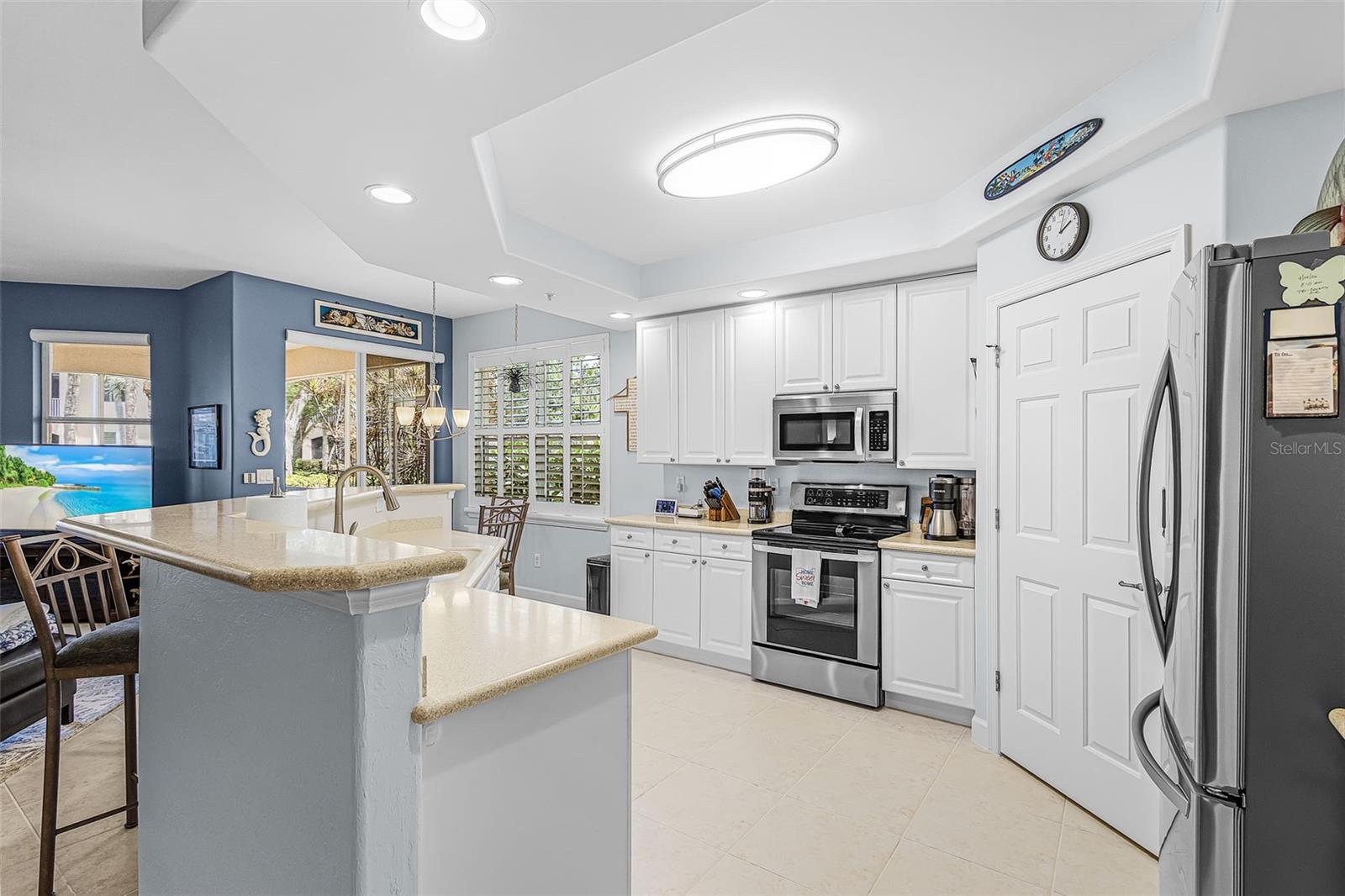 TOPAZ COVE CONDO - Residential