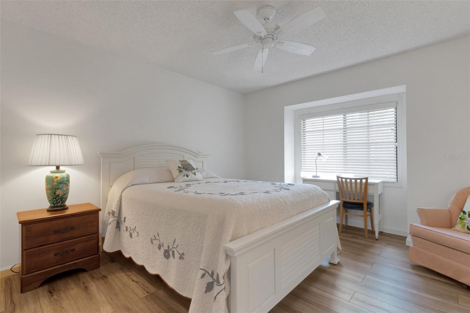 PIPERS WAITE - Residential