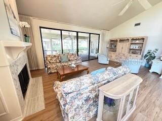 PIPERS WAITE - Residential