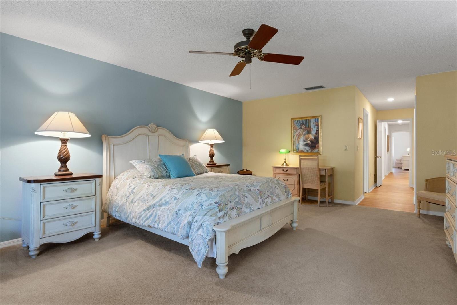 PIPERS WAITE - Residential