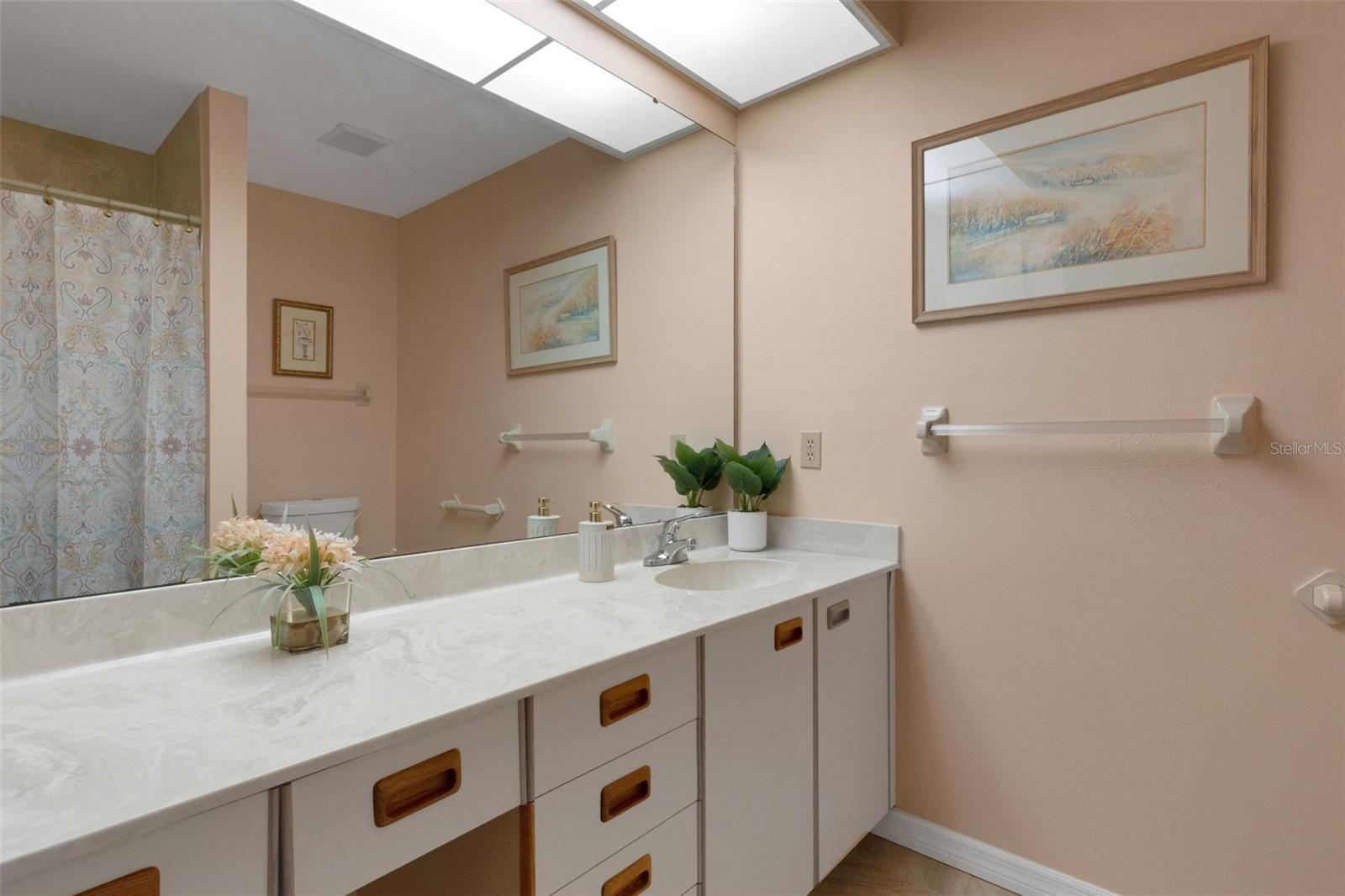 PIPERS WAITE - Residential