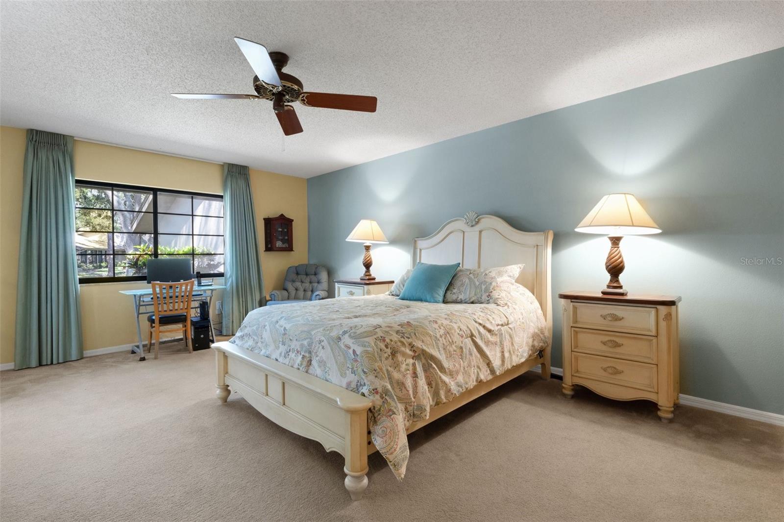 PIPERS WAITE - Residential