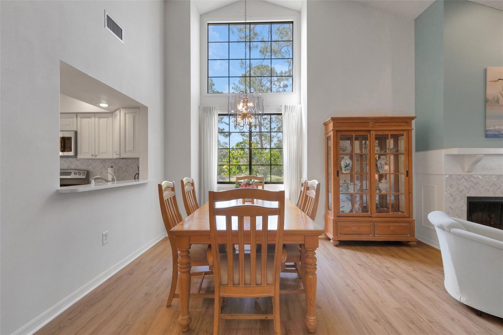 PIPERS WAITE - Residential