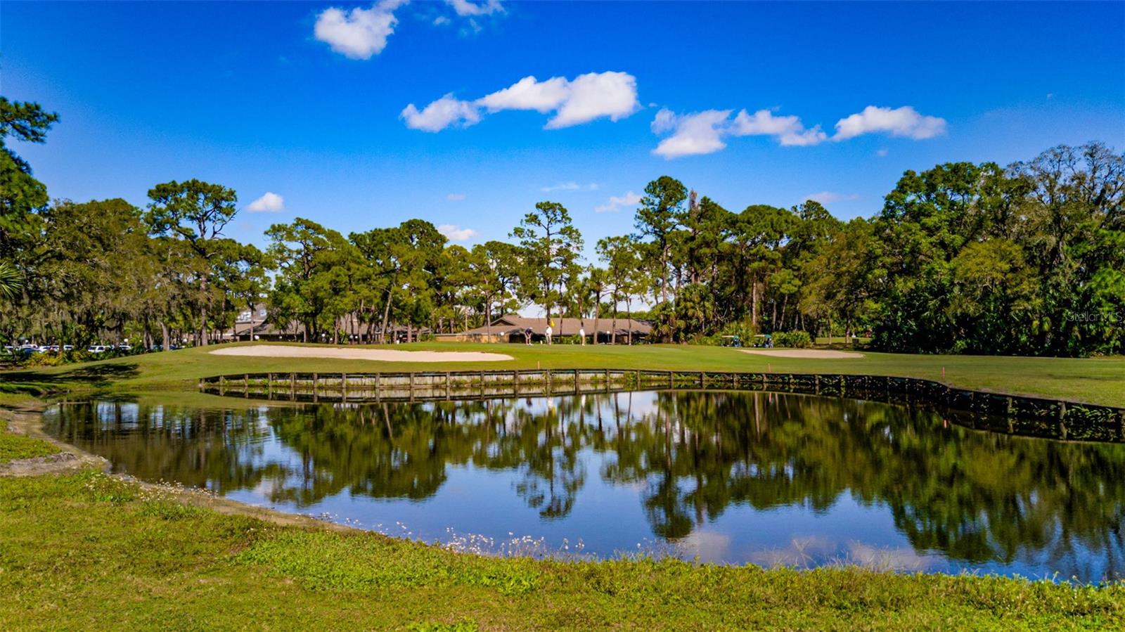 PIPERS WAITE - Residential