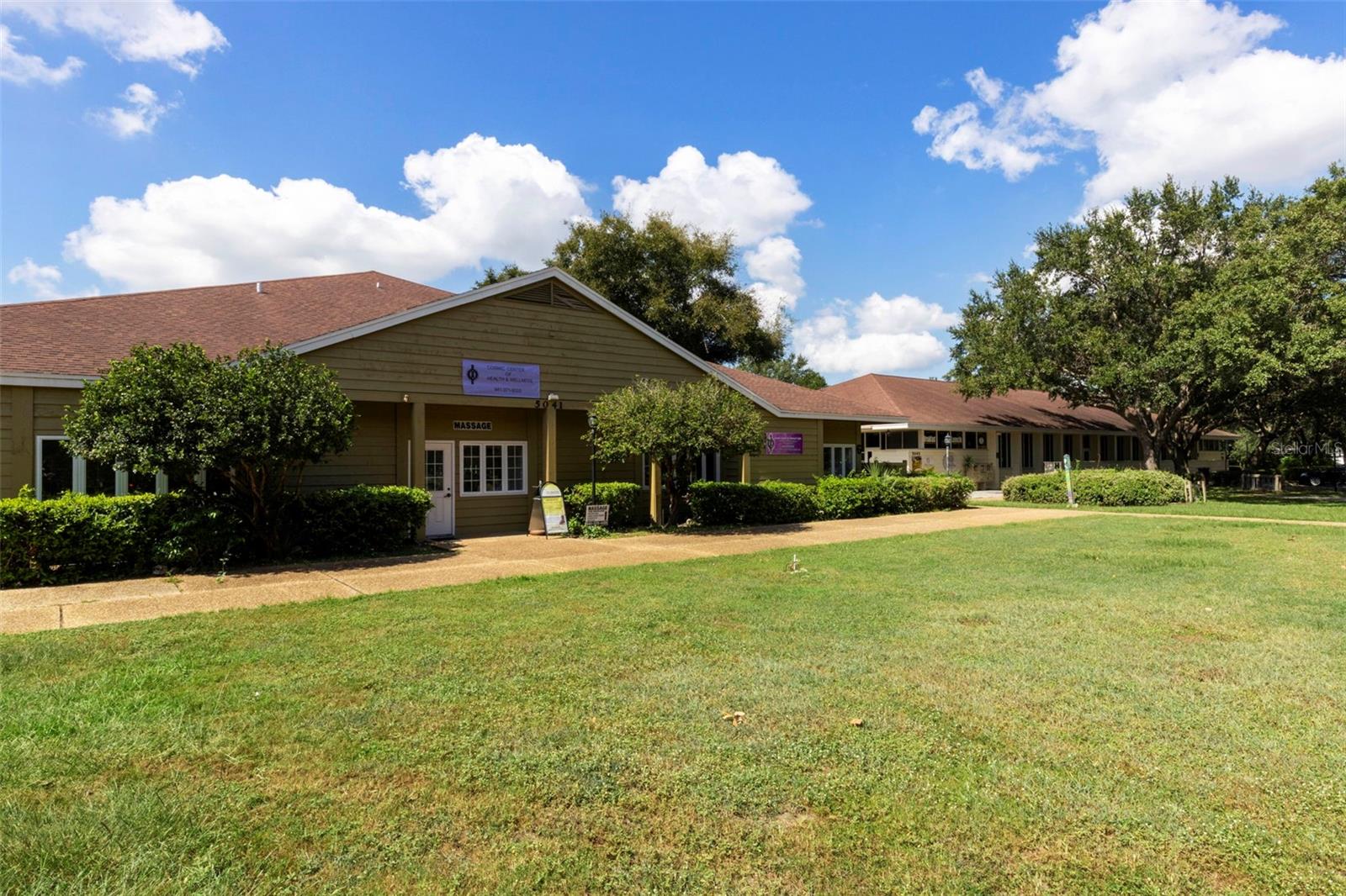 PIPERS WAITE - Residential