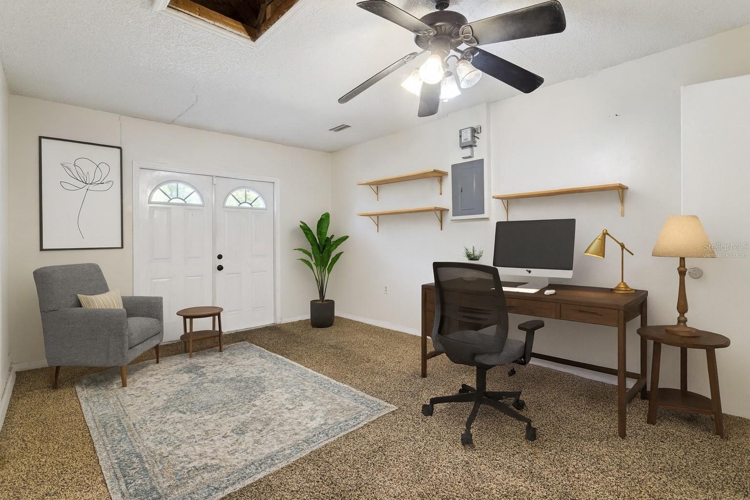 LADY LAKE APRIL HILLS - Residential