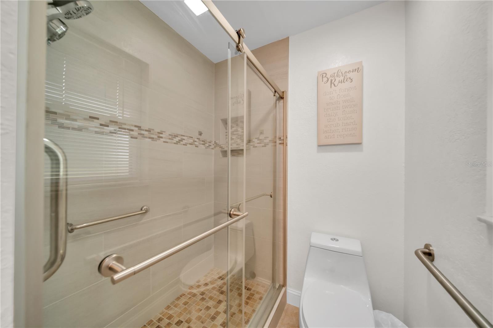 ROTONDA WEST PEBBLE BEACH - Residential