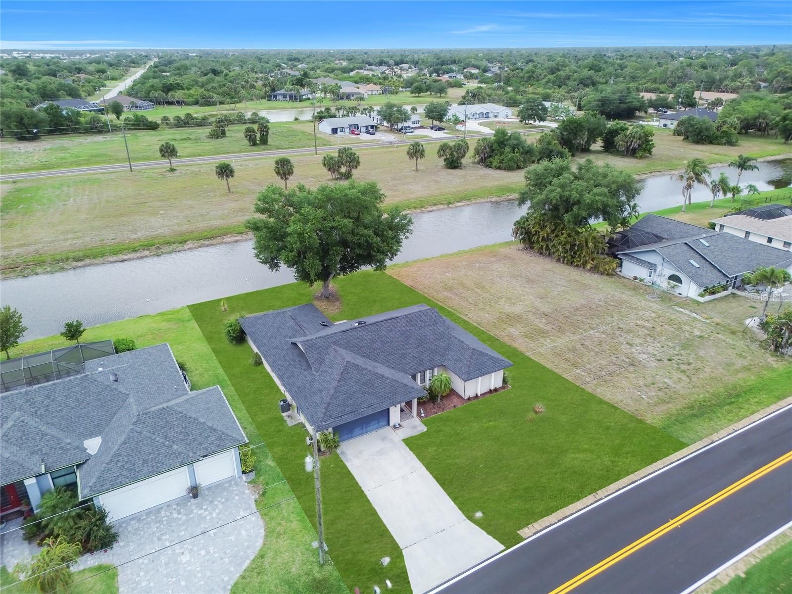 ROTONDA WEST PEBBLE BEACH - Residential