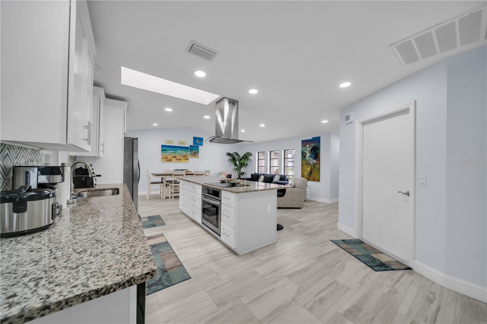 ROTONDA WEST PEBBLE BEACH - Residential