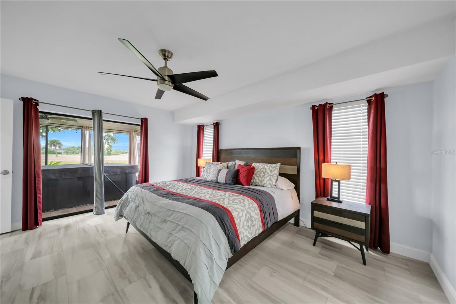 ROTONDA WEST PEBBLE BEACH - Residential