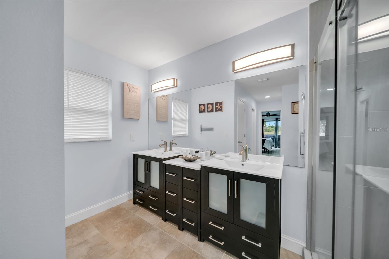 ROTONDA WEST PEBBLE BEACH - Residential
