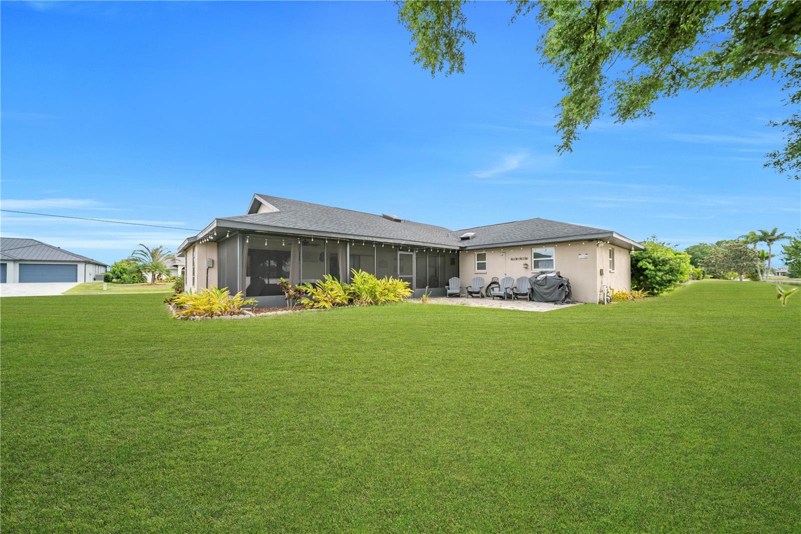 ROTONDA WEST PEBBLE BEACH - Residential