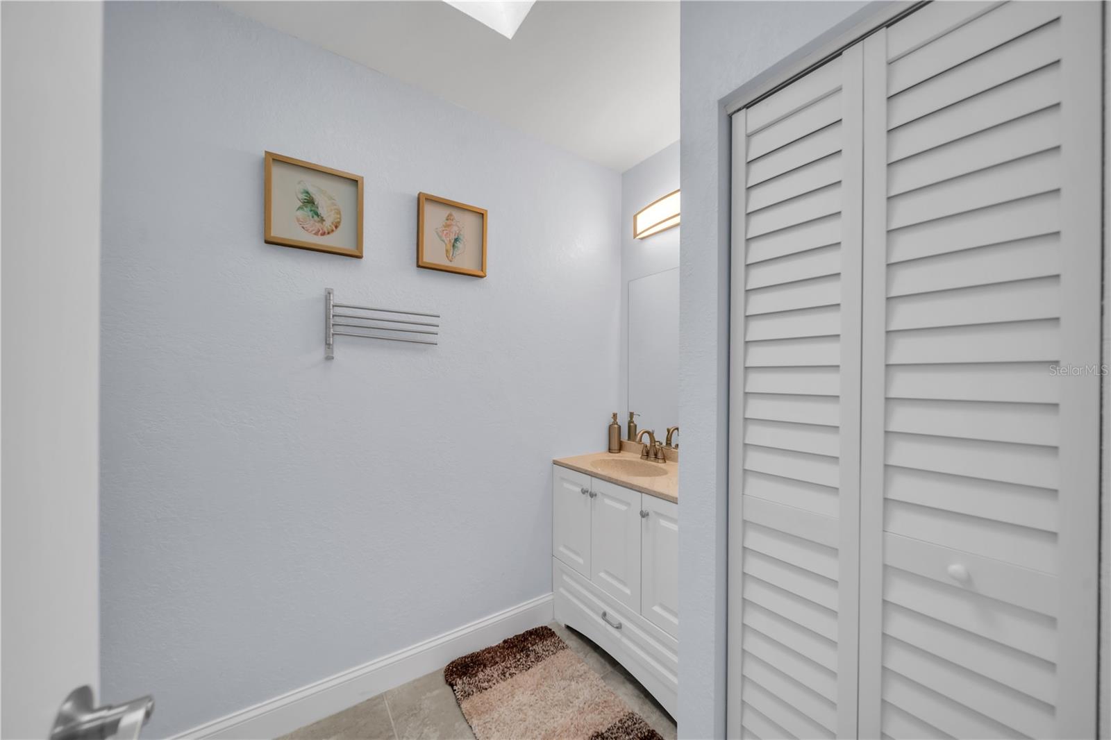 ROTONDA WEST PEBBLE BEACH - Residential