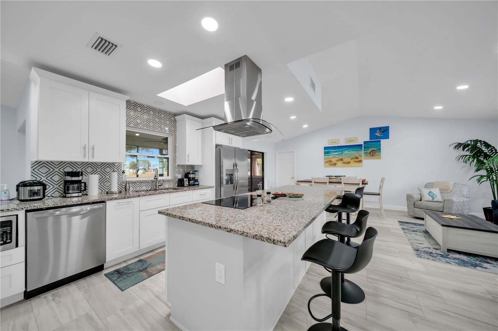 ROTONDA WEST PEBBLE BEACH - Residential