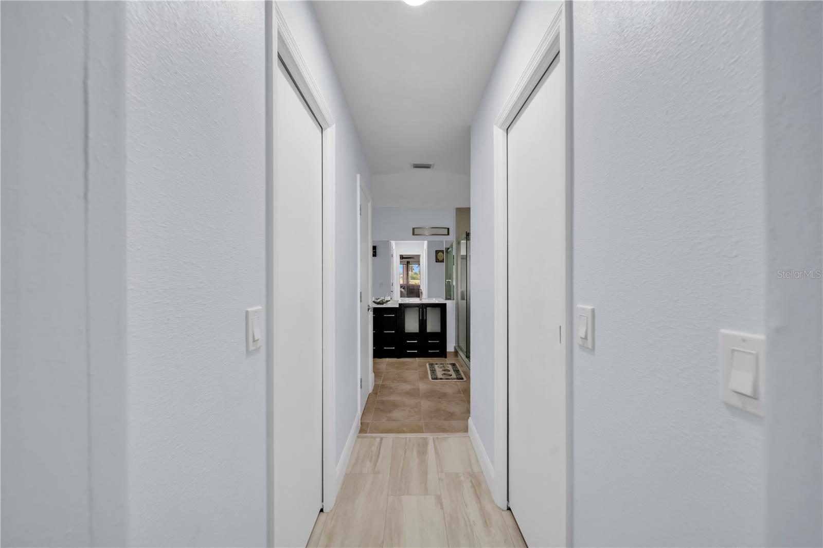 ROTONDA WEST PEBBLE BEACH - Residential