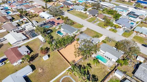 A home in SARASOTA