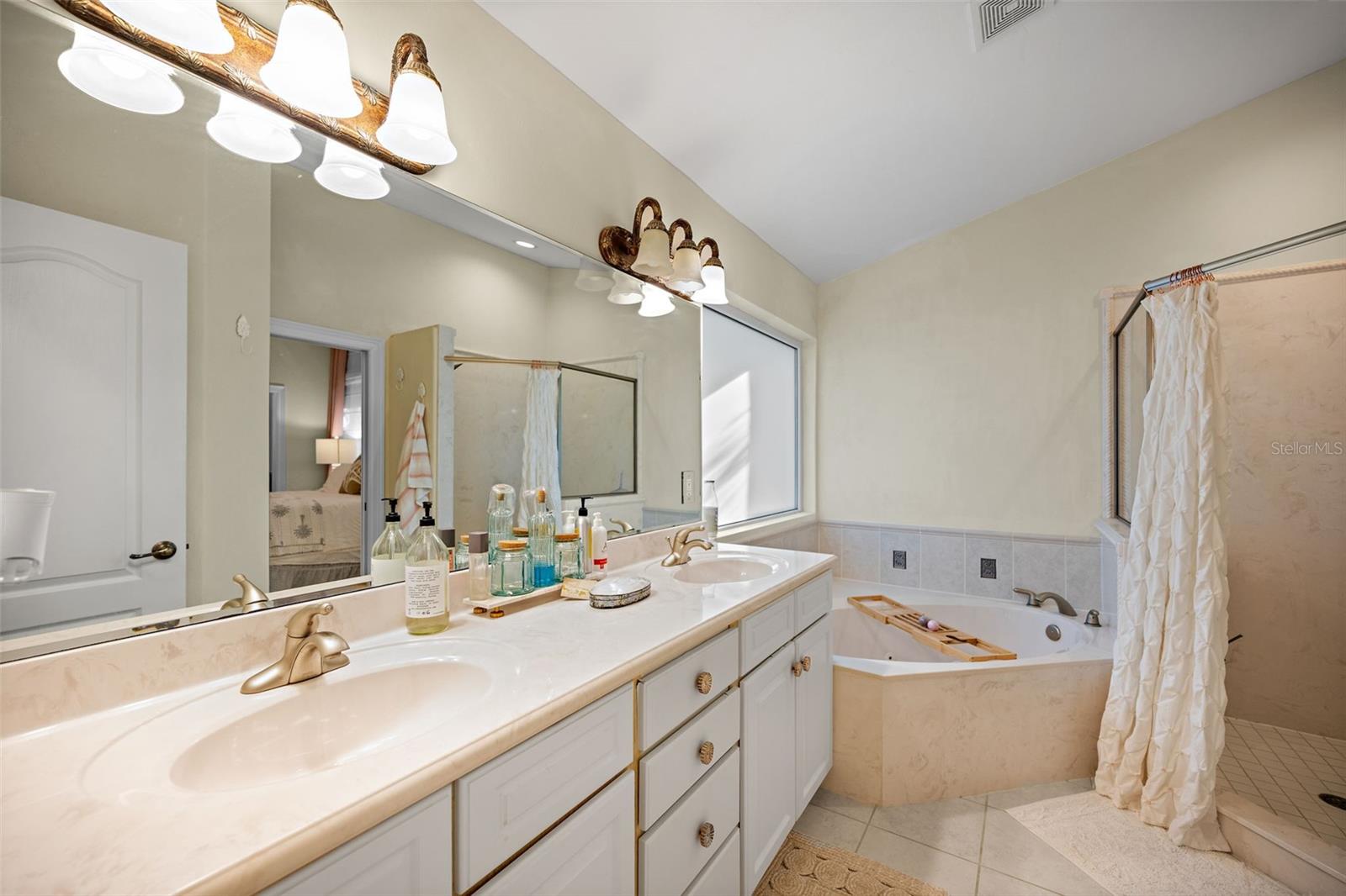 STONEBRIDGE SUB - Residential