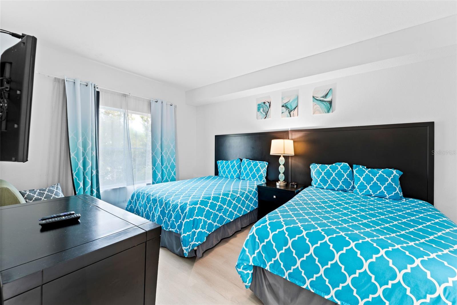RESORT - Residential