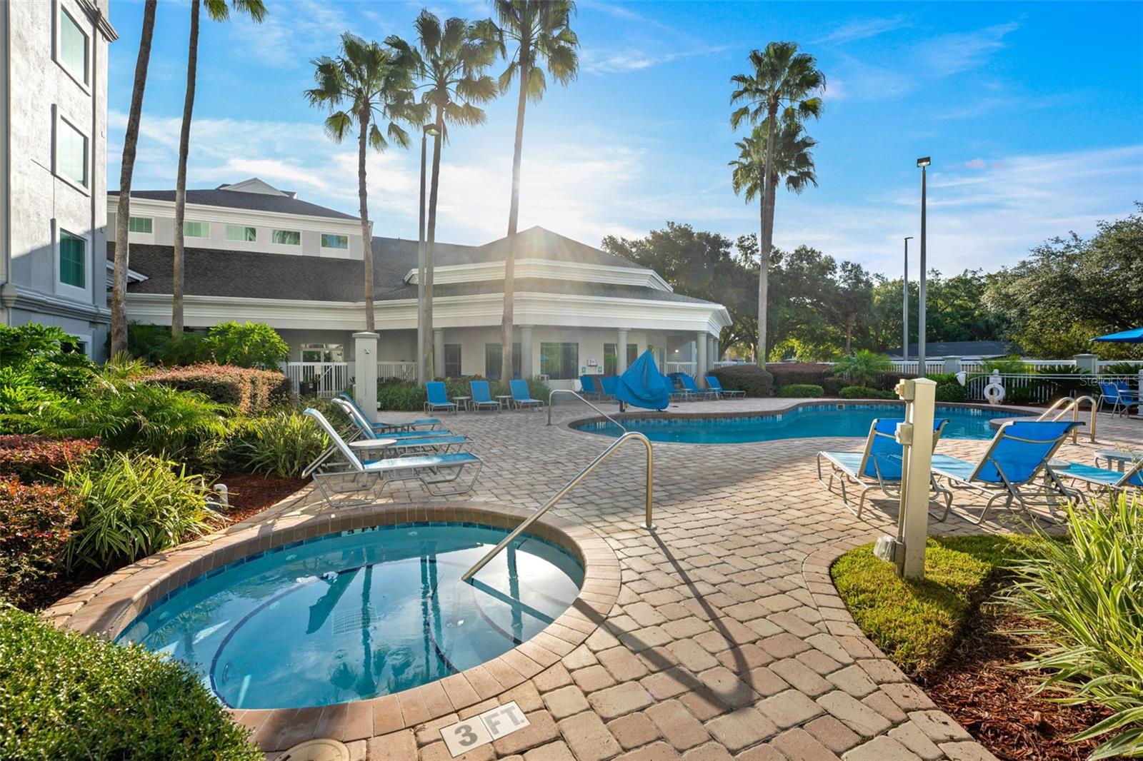 RESORT - Residential