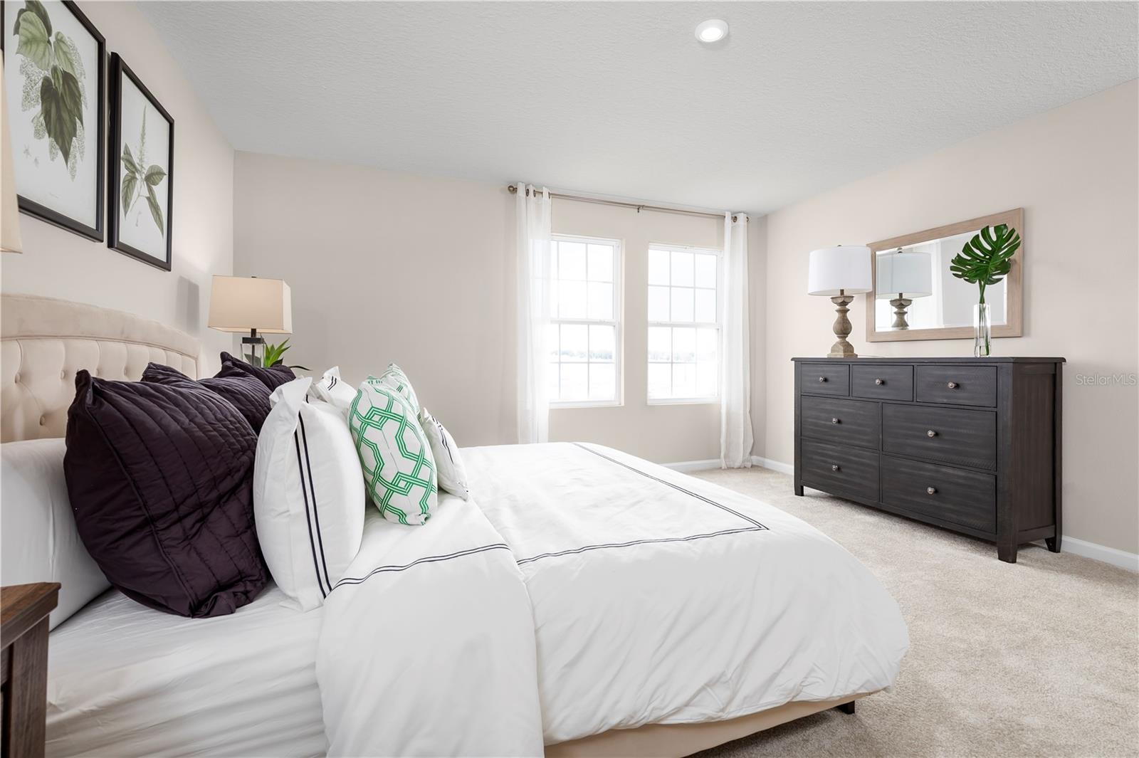 HILLWOOD PRESERVE - Residential