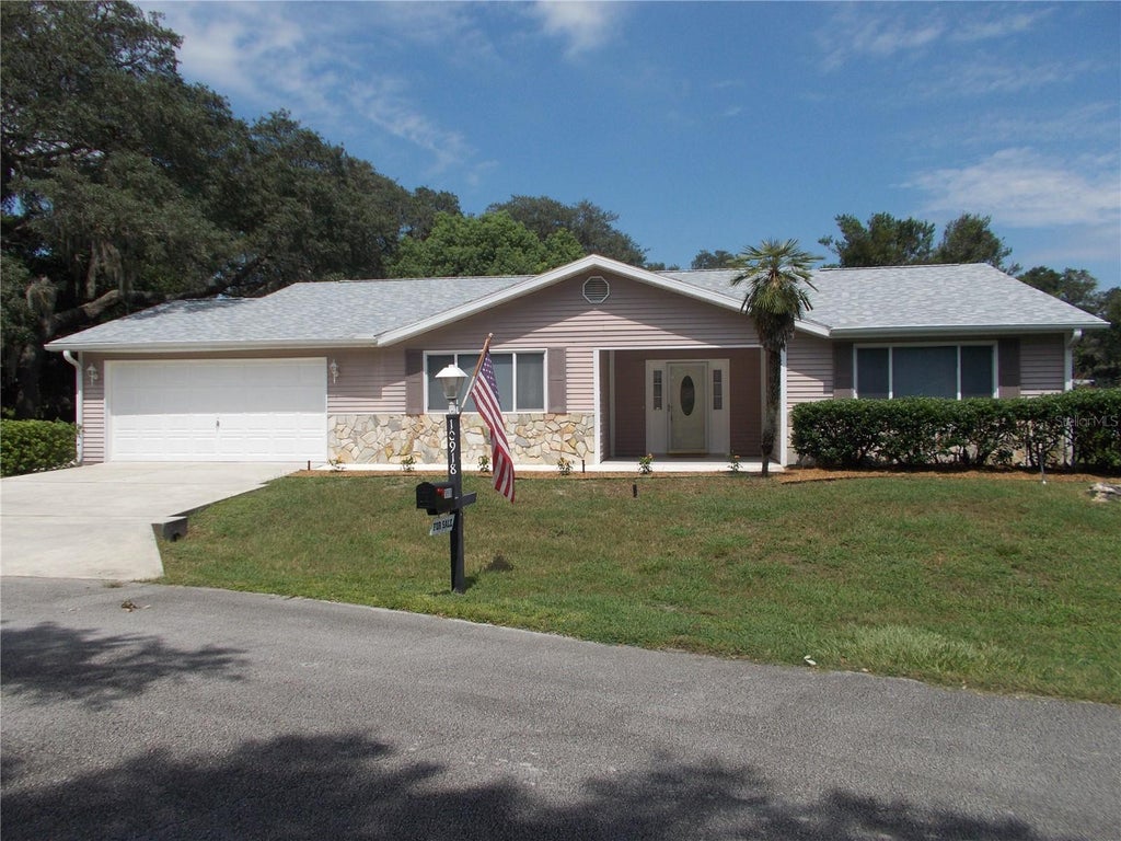 Photo of 10918 SW 82nd Terrace, Ocala, FL 34481 (MLS # OM730810)