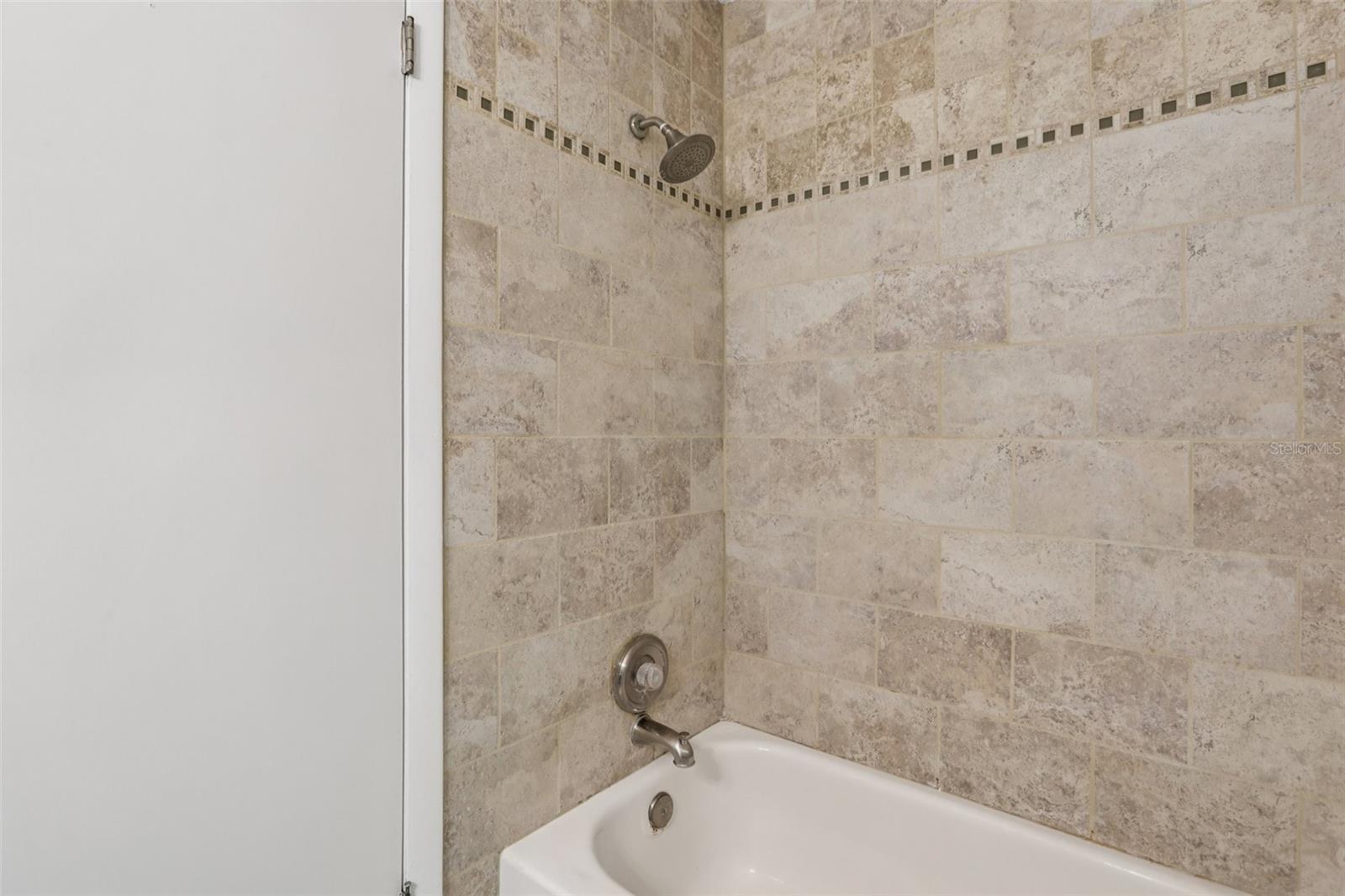 BAY TOWNE - Residential