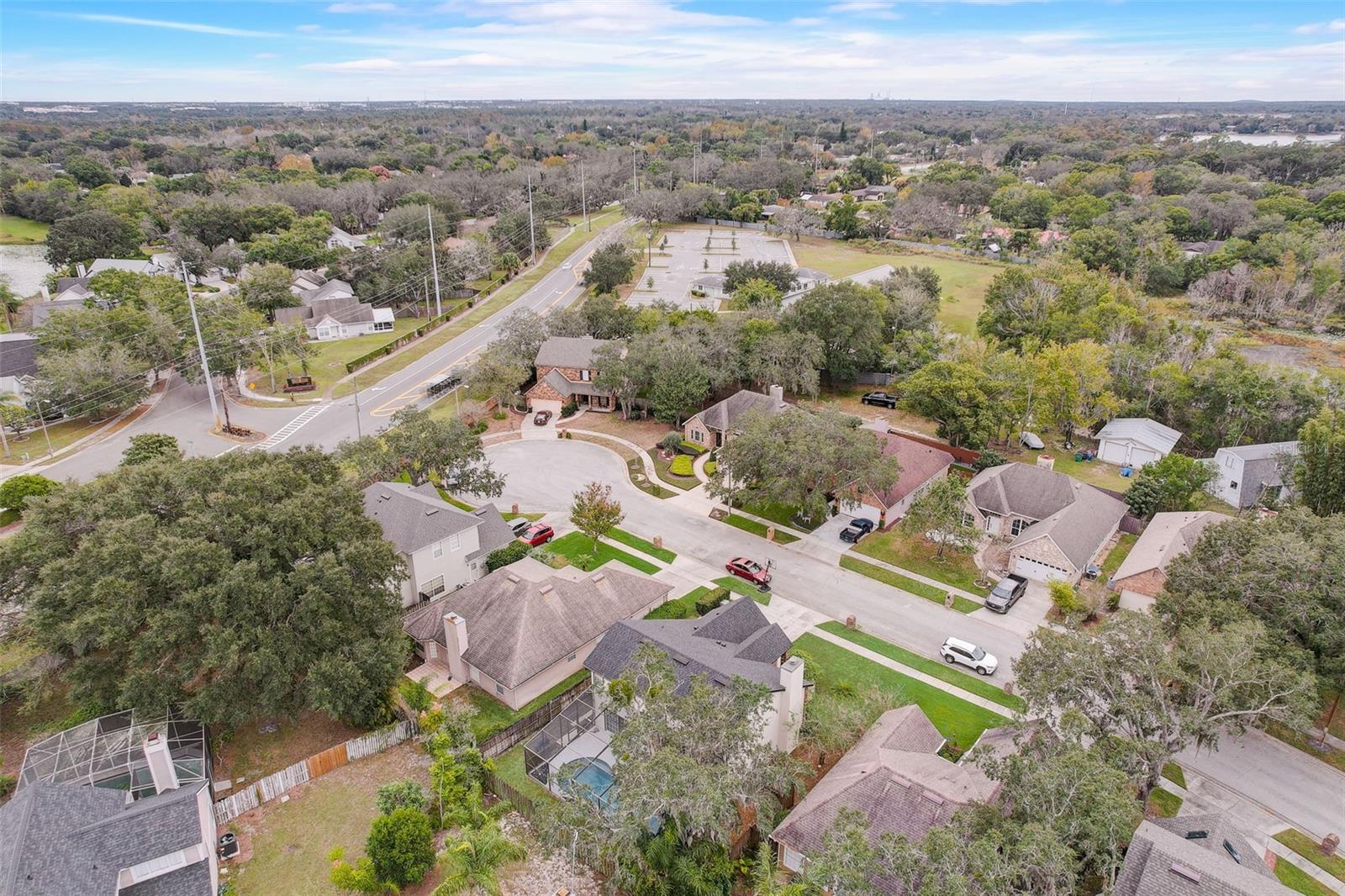 LAKES OF ALOMA - Residential