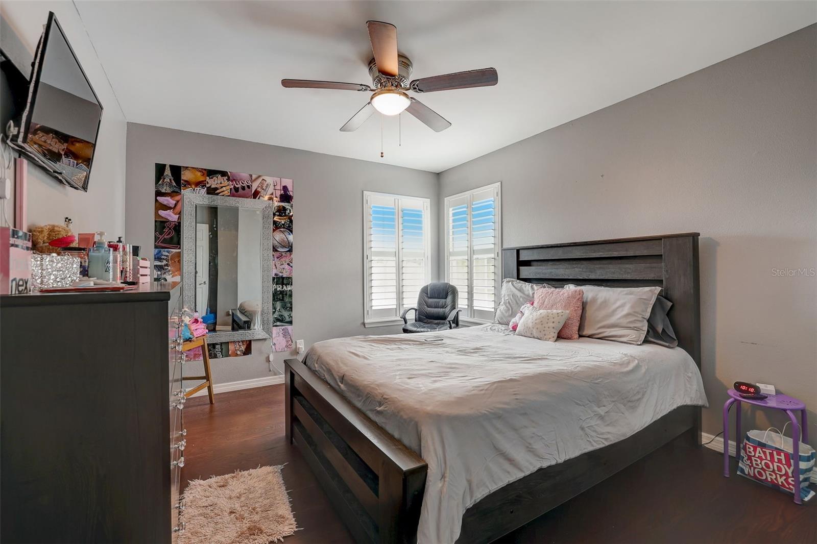 LAKES OF ALOMA - Residential