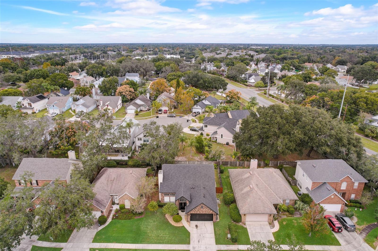 LAKES OF ALOMA - Residential