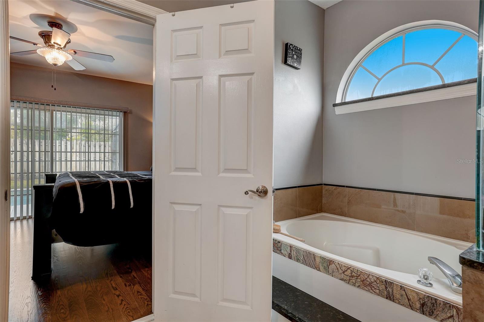 LAKES OF ALOMA - Residential