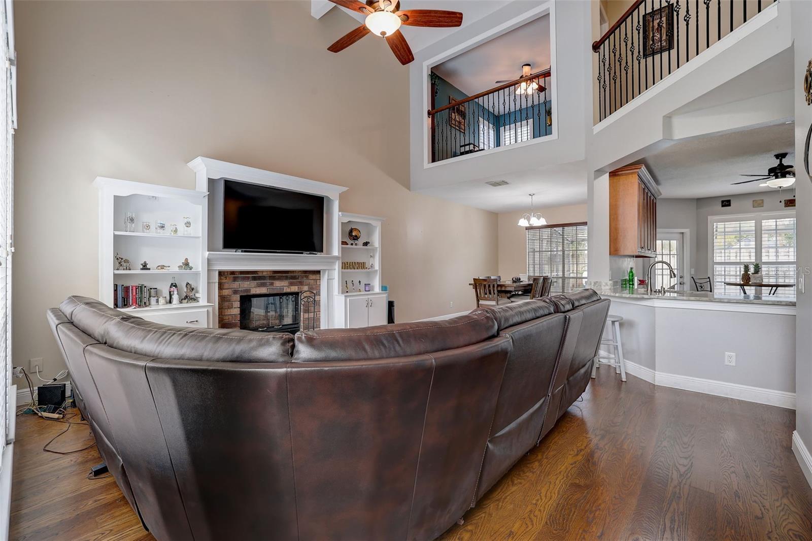 LAKES OF ALOMA - Residential