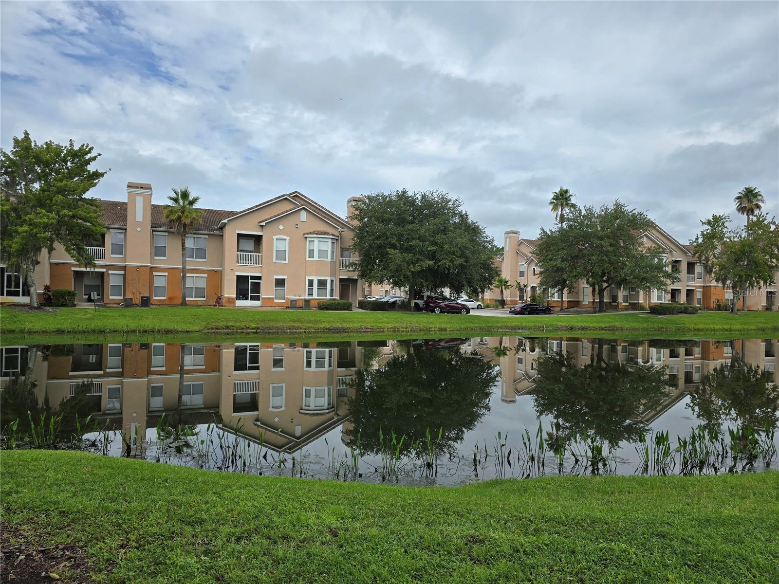 THE VILLAS CONDO - Residential