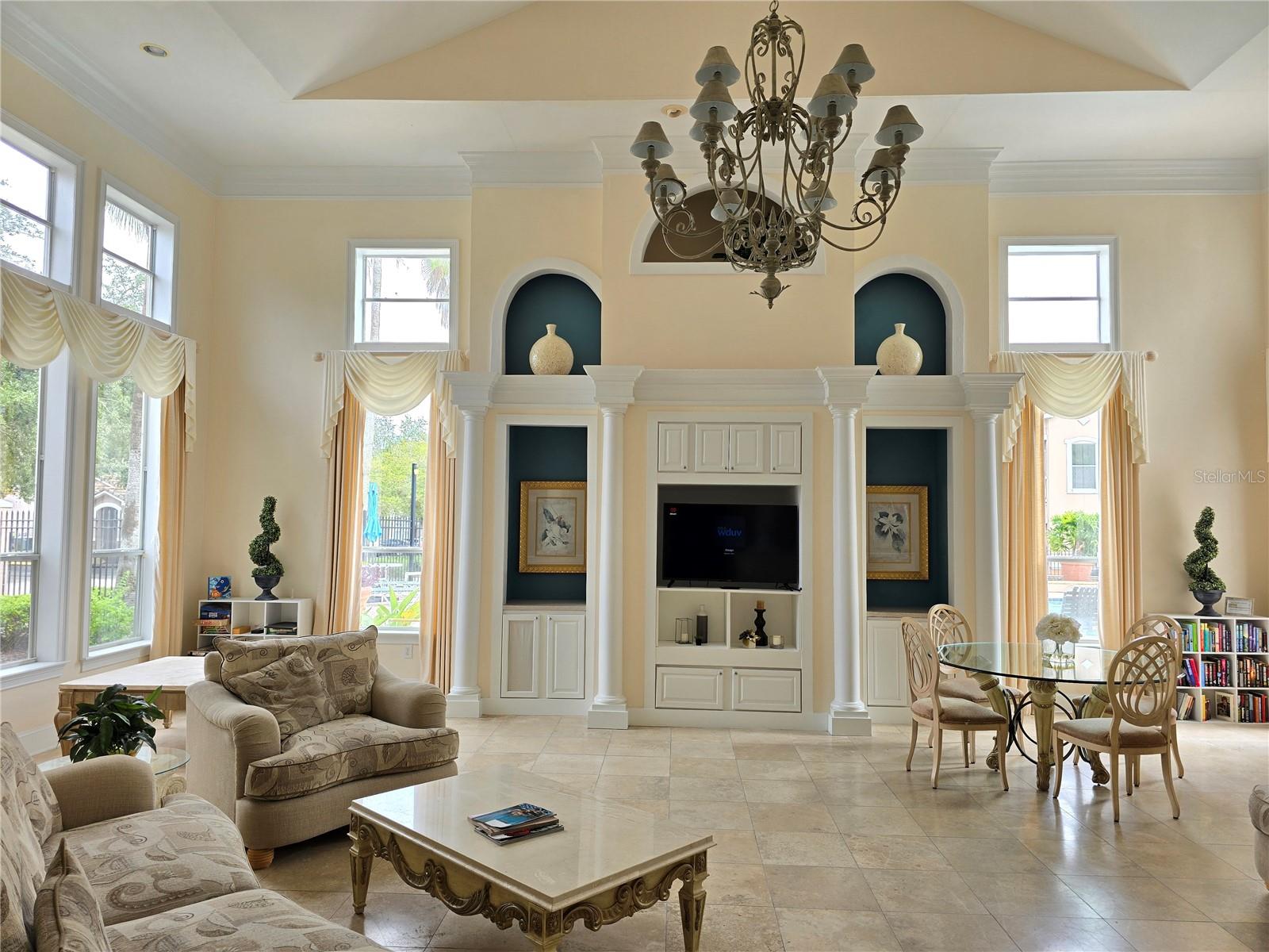 THE VILLAS CONDO - Residential