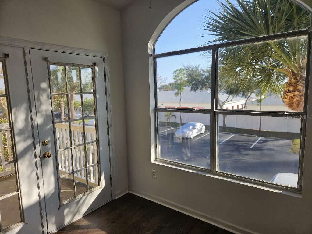 BEACHWAY CONDOS - Residential