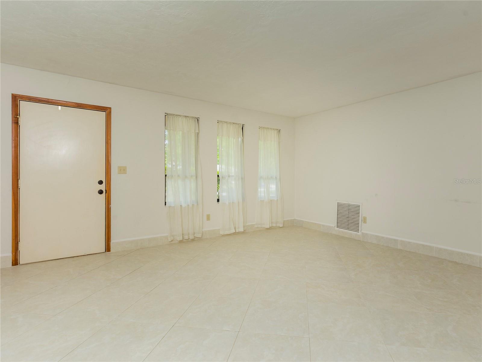 DEER RUN II - Residential Lease