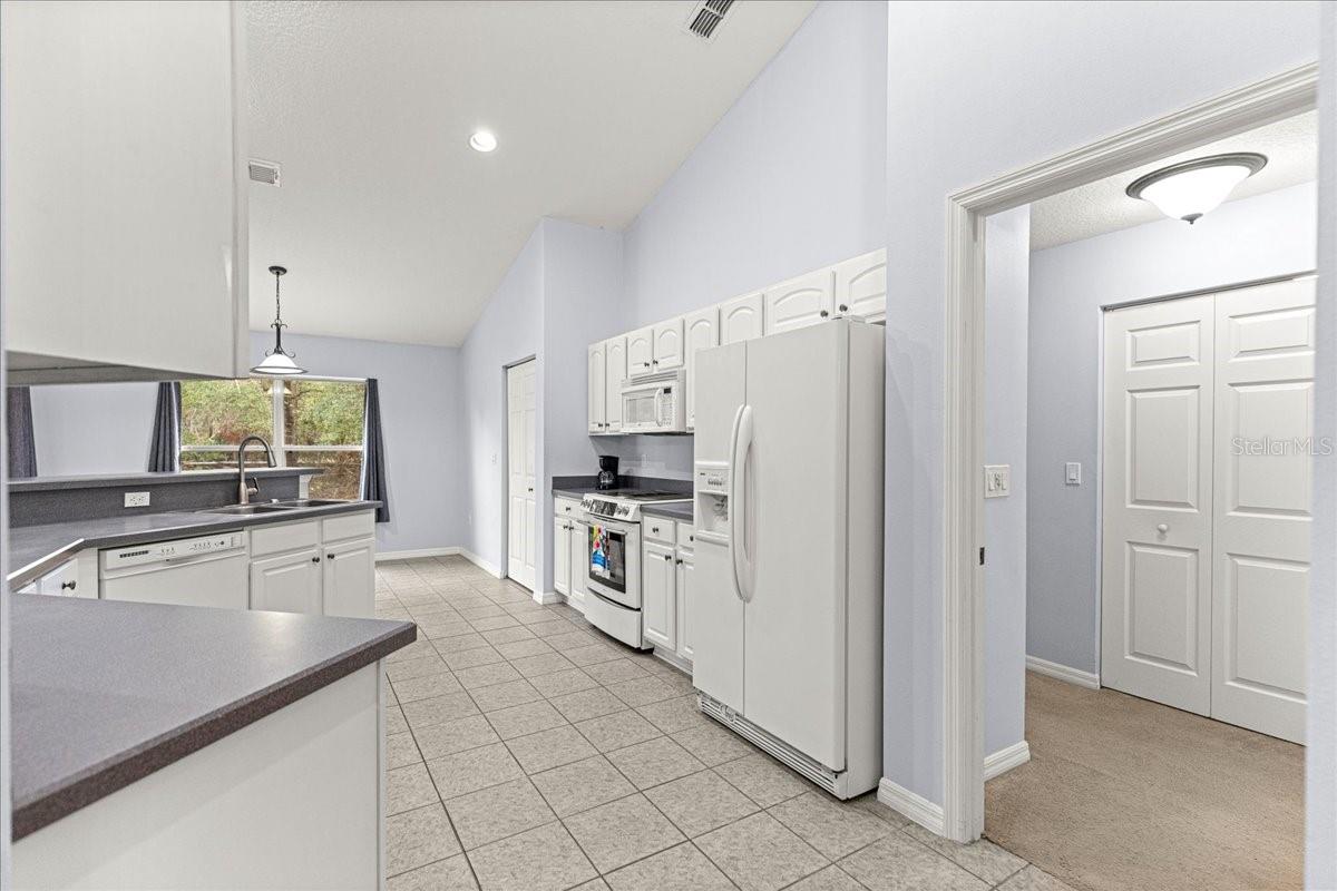 RAINBOW SPGS - Residential