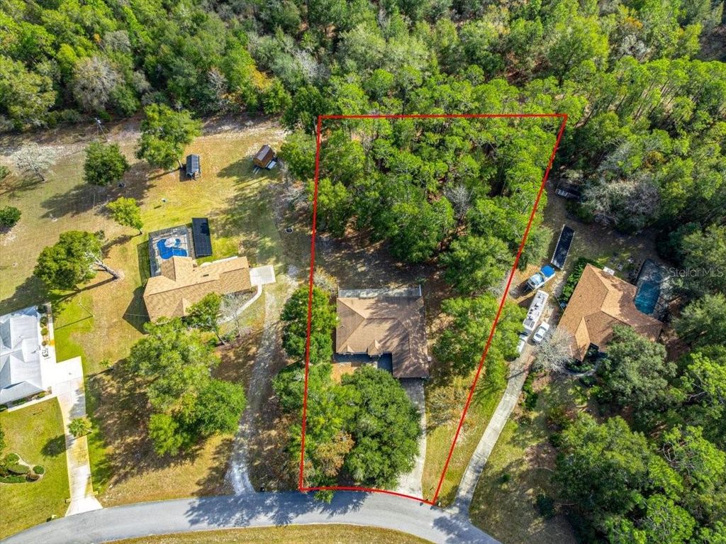Photo of 21595 SW 84th Loop, Dunnellon, FL 34431 (MLS # OM714599)
