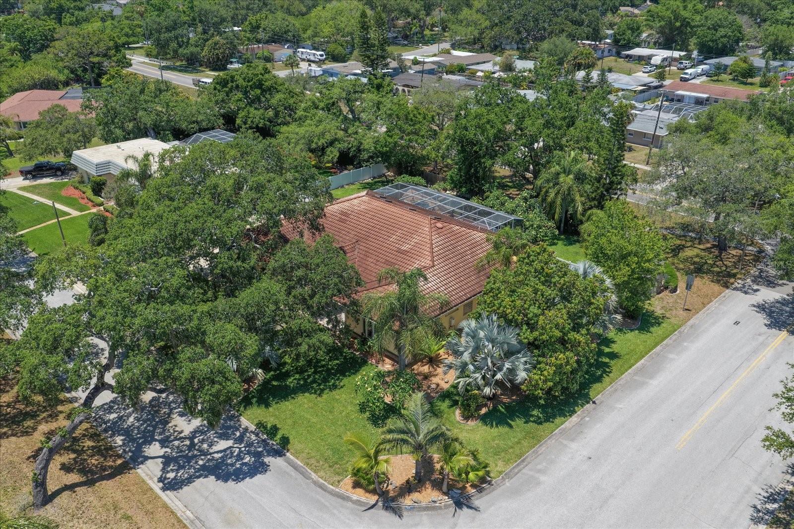 SHARON OAKS - Residential
