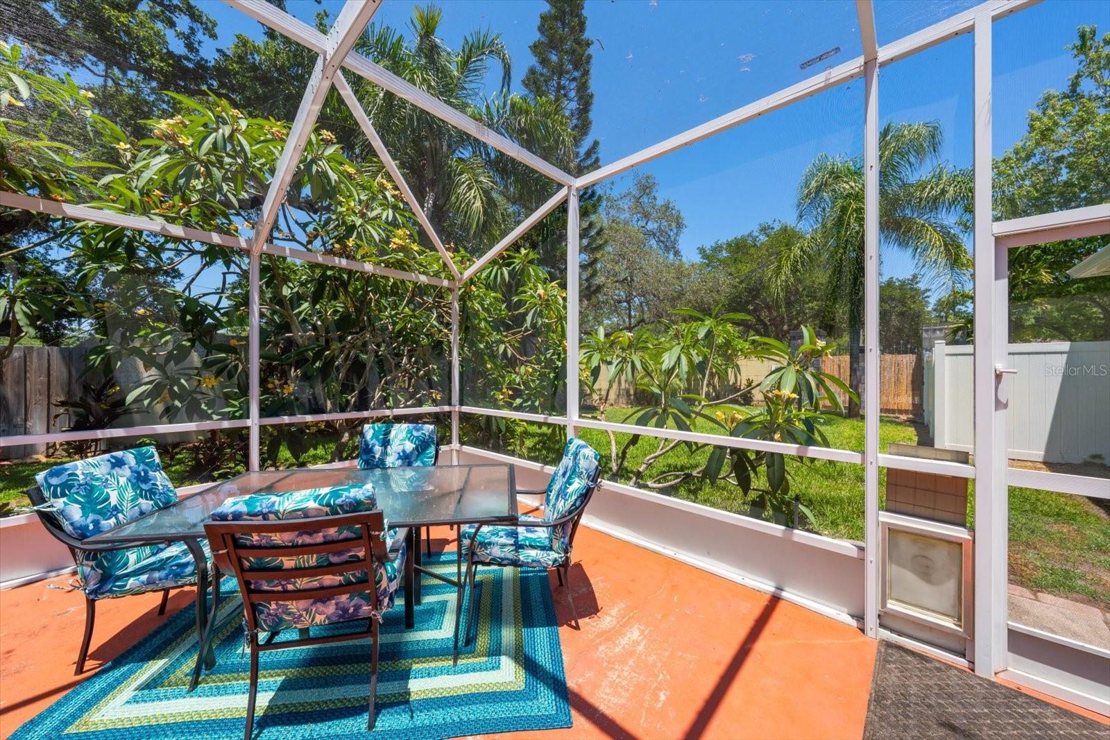SHARON OAKS - Residential