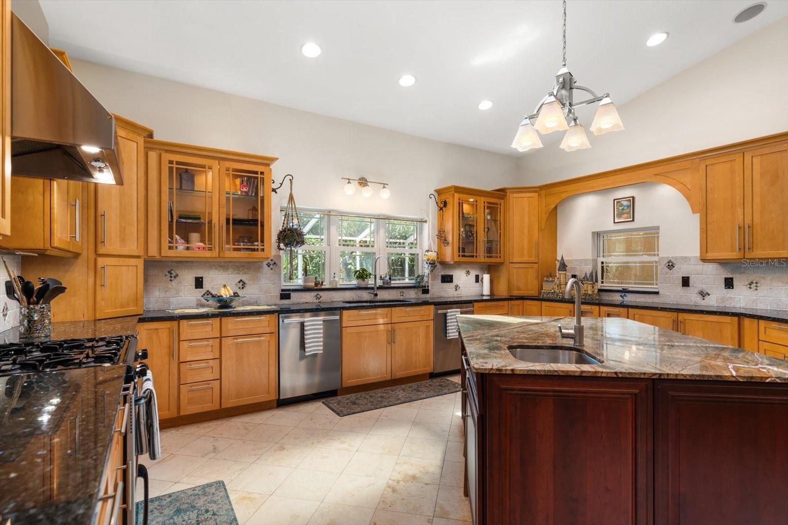 SHARON OAKS - Residential