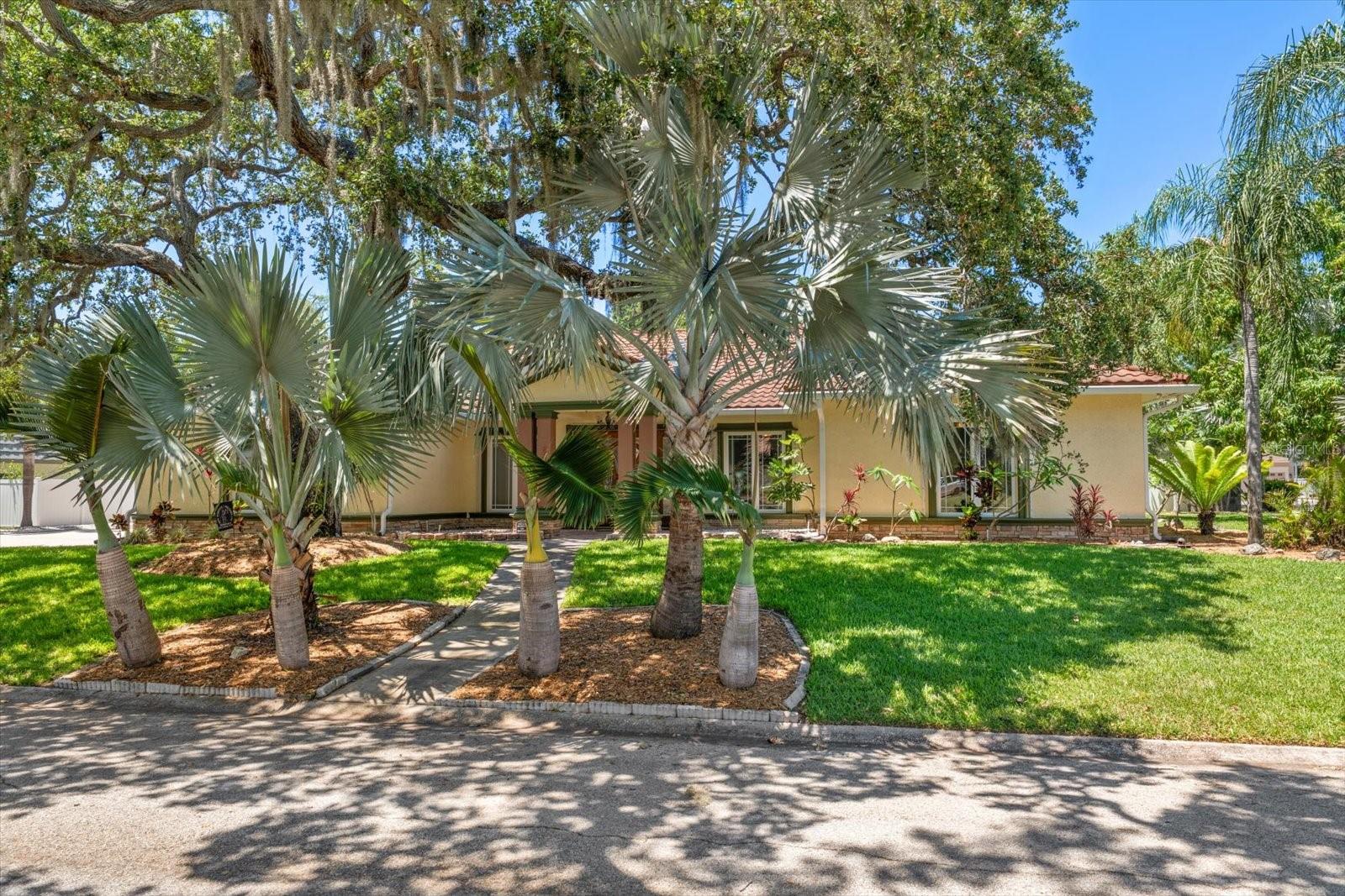 2400 SHERWOOD LANE